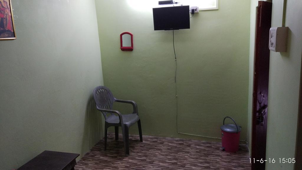 Radha Krishna Home Varanasi Exterior photo