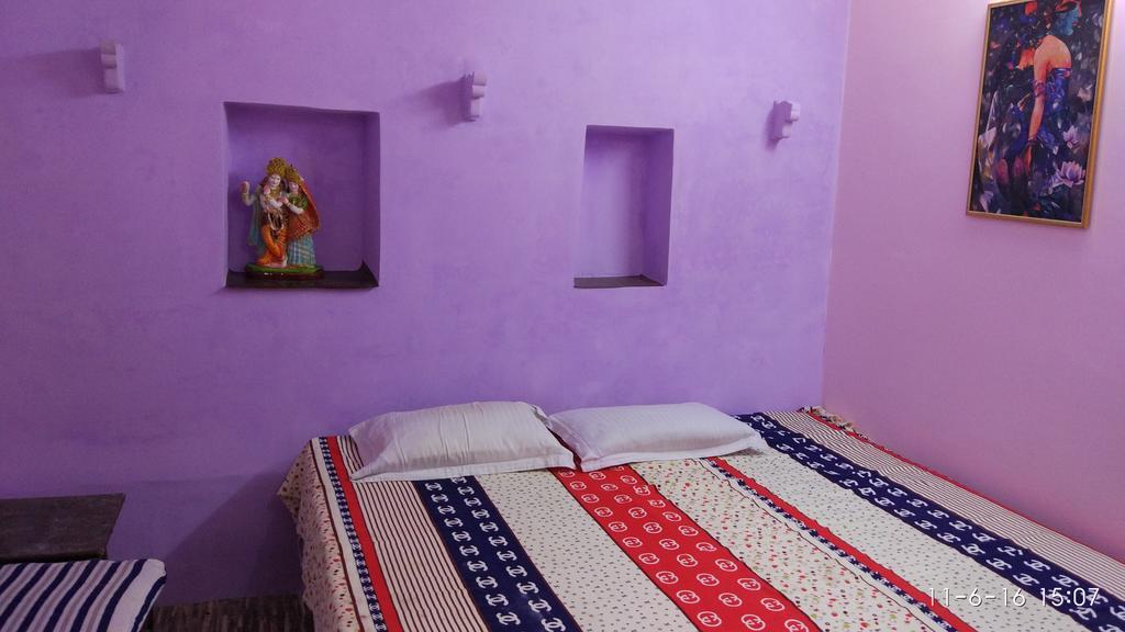 Radha Krishna Home Varanasi Exterior photo