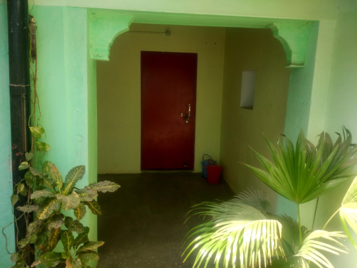 Radha Krishna Home Varanasi Exterior photo